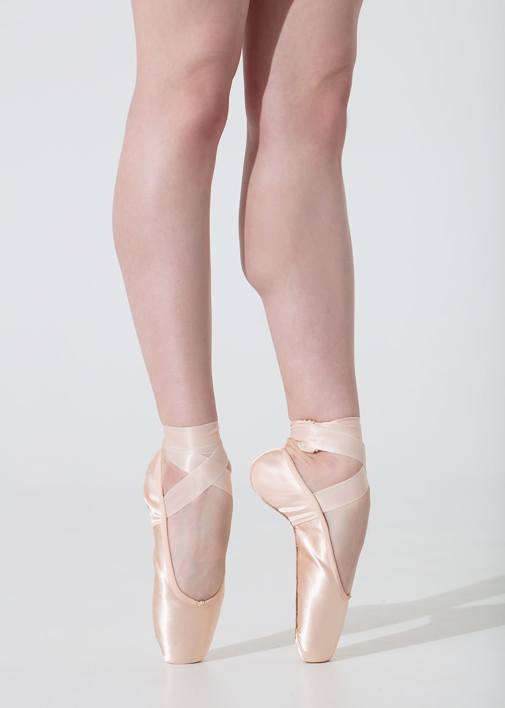 Triumph Pointe Shoe