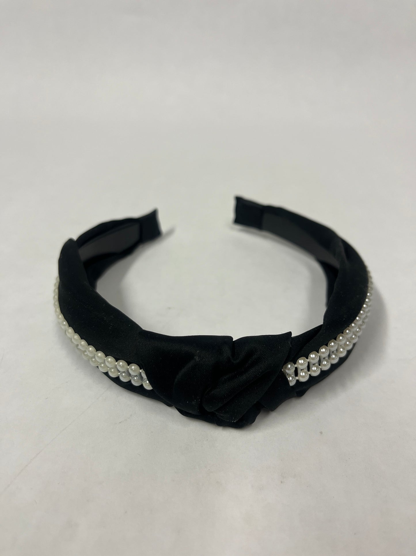 Pearl Trimmed Headband