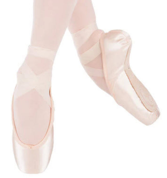 Spotlight Standard Pointe Shoe