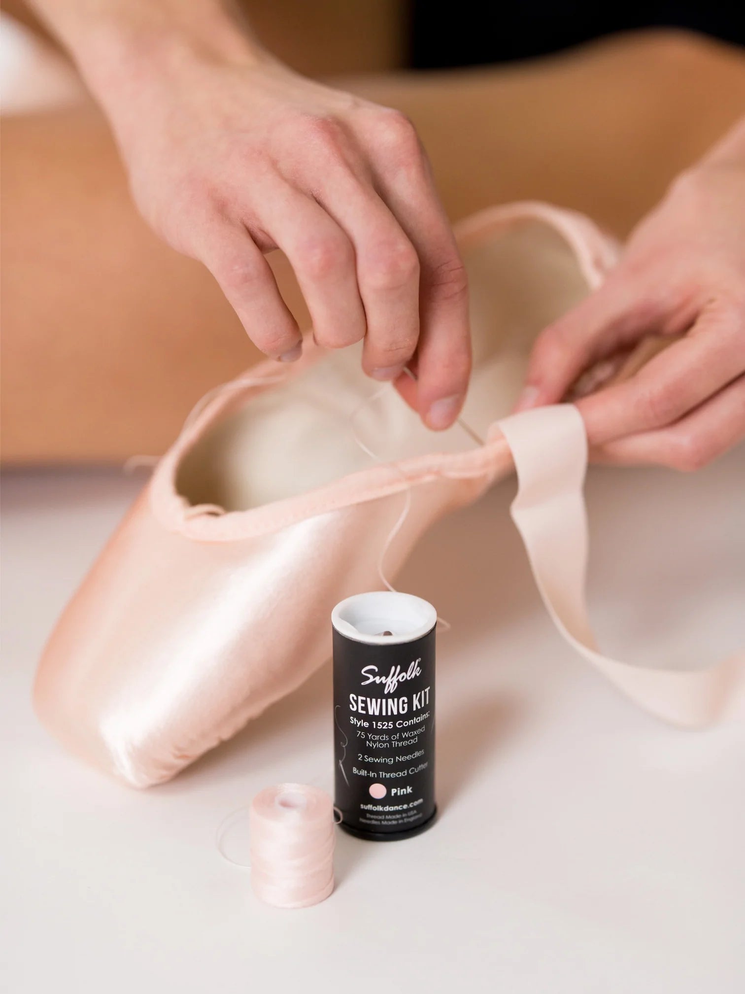 Suffolk Sewing Kit – Dancer's Image